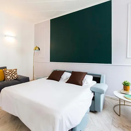 Vista Duomo Luxury Apartamento *